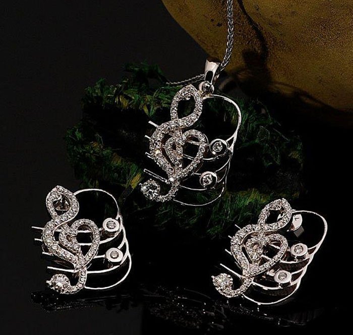 PENDANTS