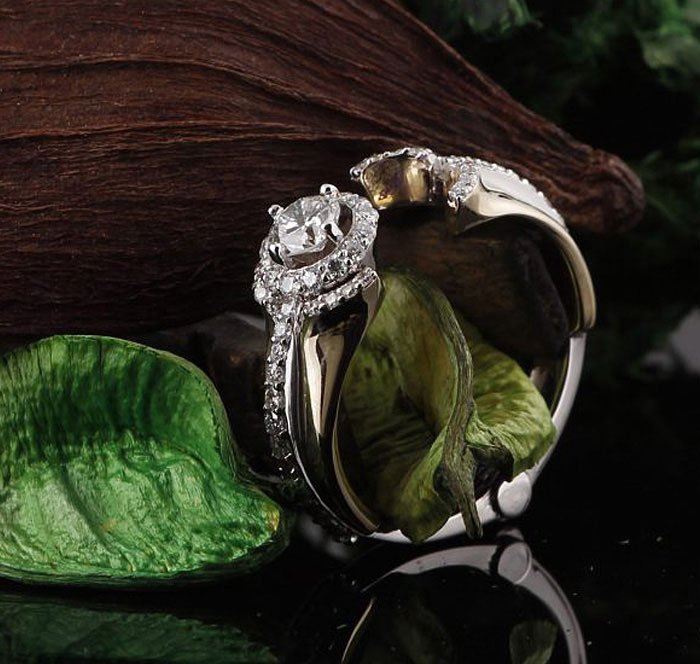 Arthritis-friendly rings by Kaz Jewelry with innovative designs engineered by Albert Kaz to provide comfort, elegance, and easy wear for sensitive fingers.